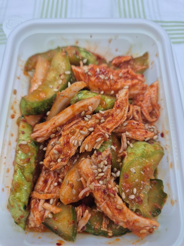 닭가슴살오이초무침